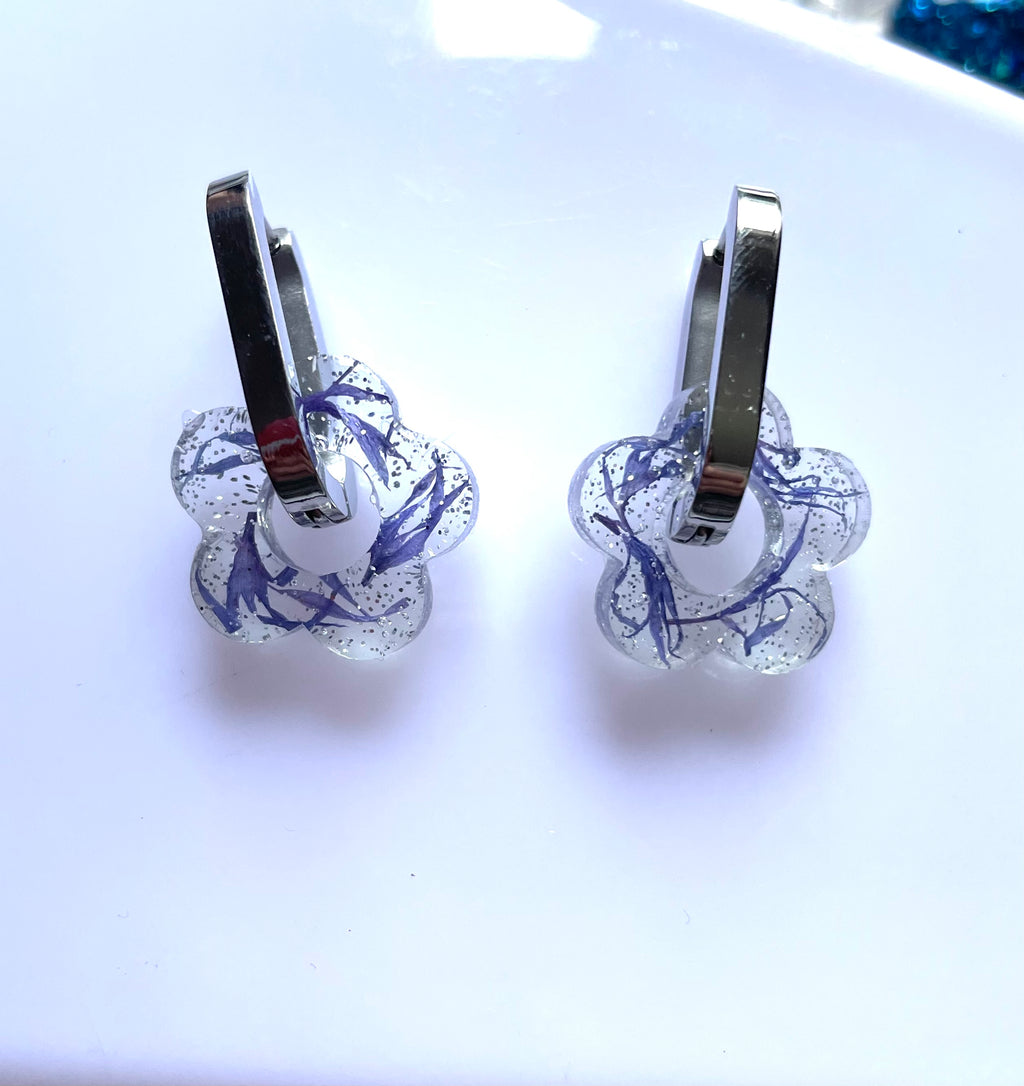 Pampilles Bleuet argentées - Aux fleurs de Chloé Pampilles Bleuet argentées Boucles d’oreilles Boucles d’oreilles