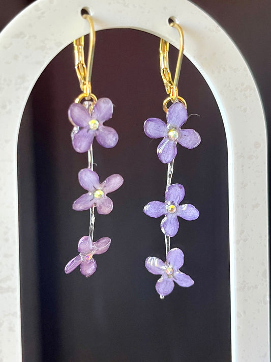 Boucles d’oreilles en fleurs de lilas naturelles