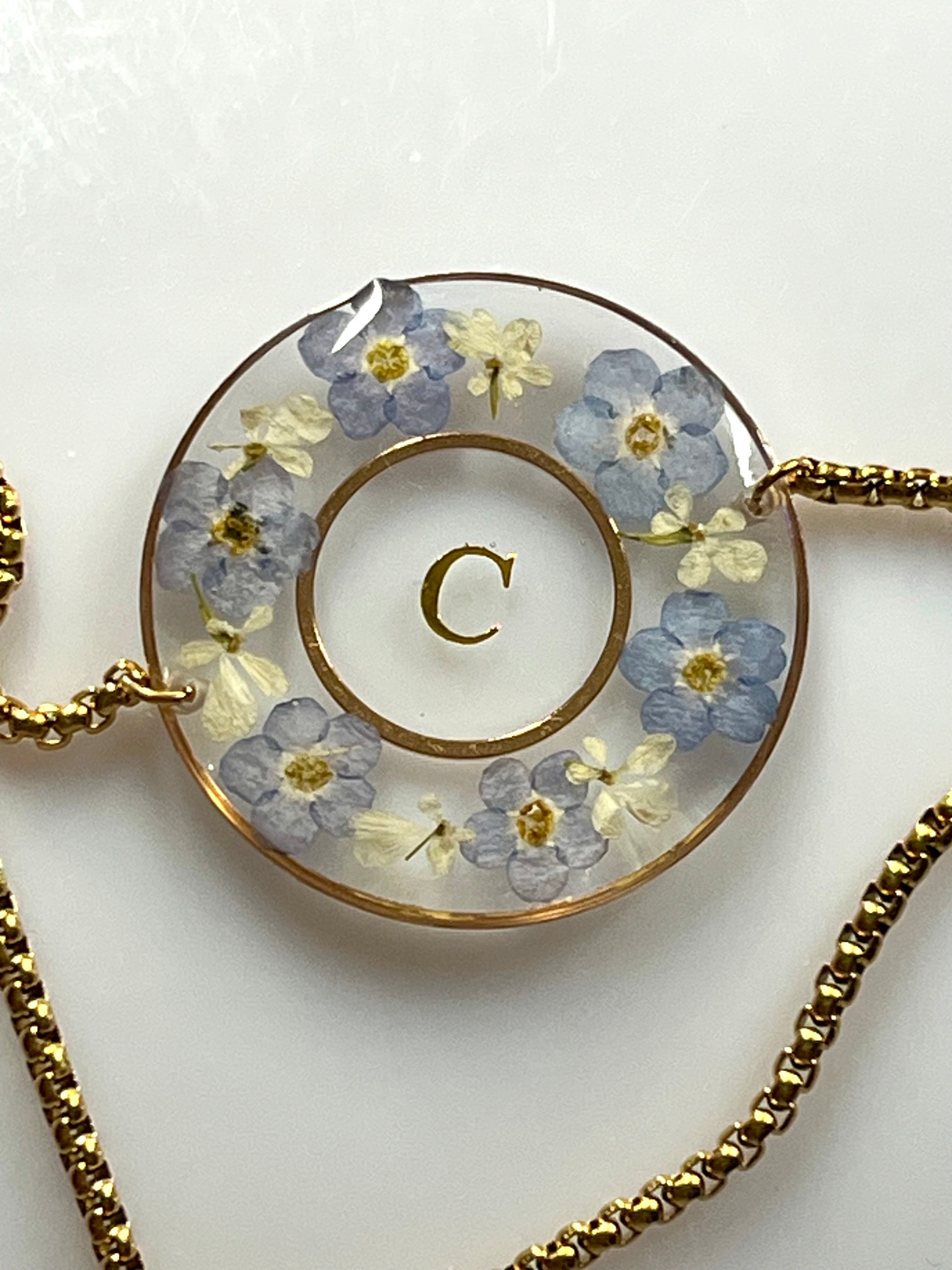 Bracelet Médaillon Floral Personnalisable 💙