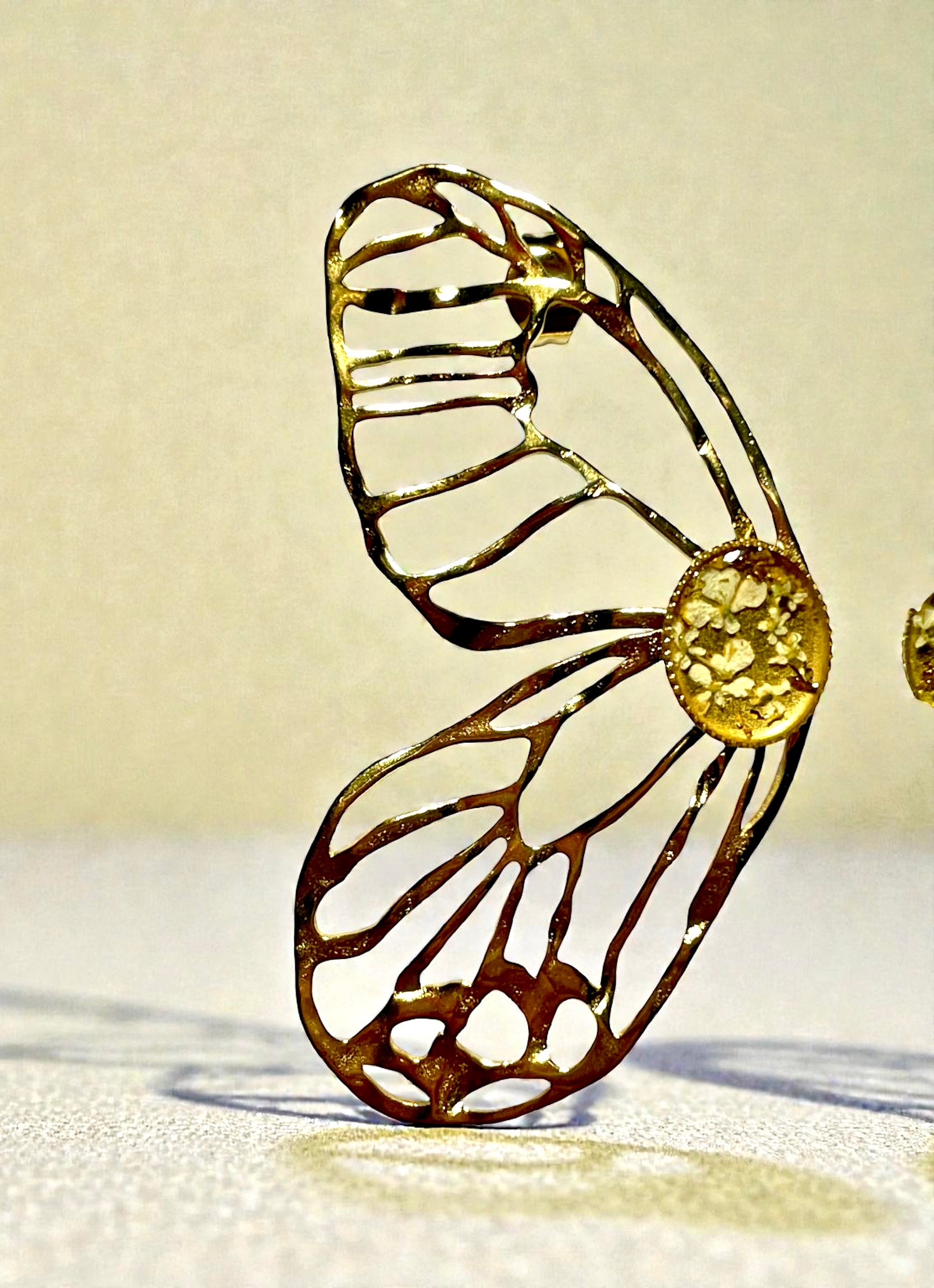 Boucles d’oreilles ailes  de papillons & carotte sauvage - Aux fleurs de Chloé Boucles d’oreilles ailes  de papillons & carotte sauvage Boucles d’oreilles Boucles d’oreilles