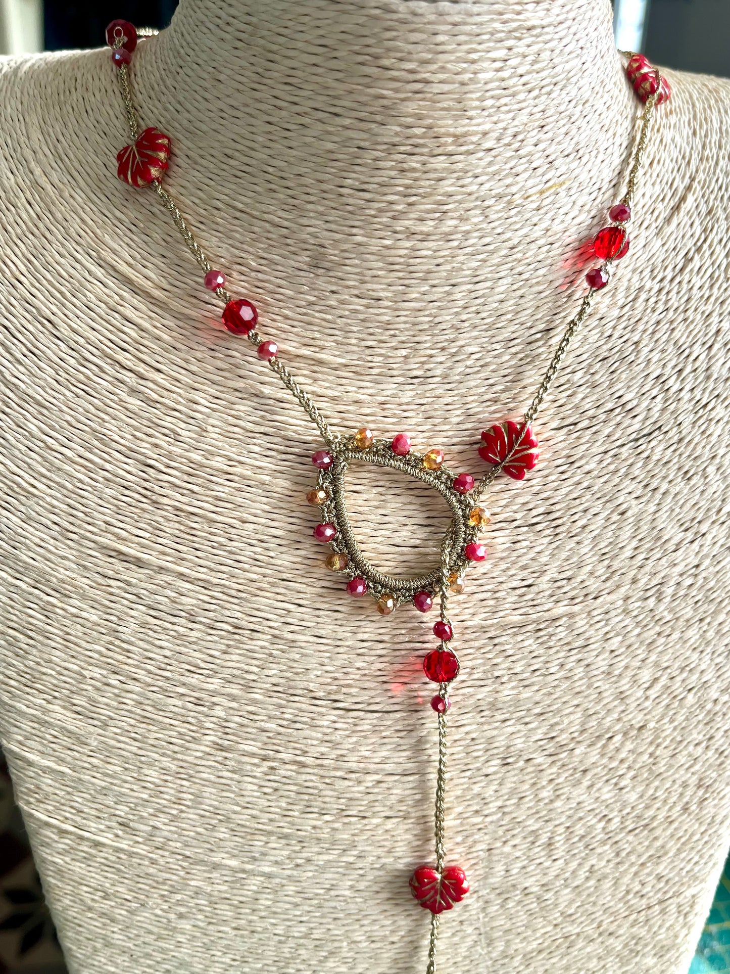 Collier sautoir perles rouges