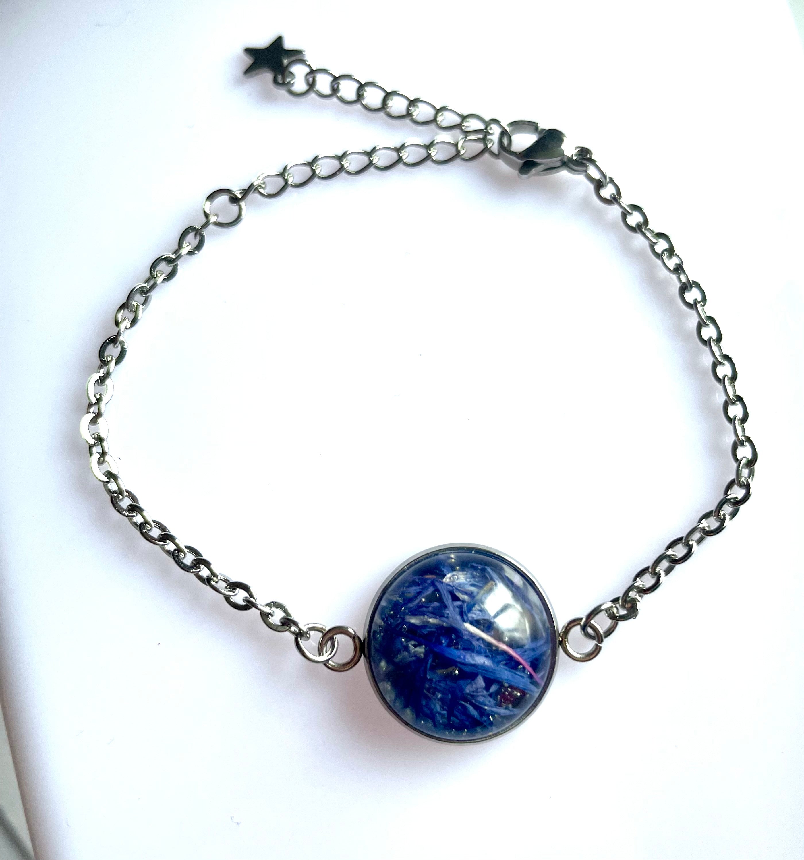 Bracelet pétales de Bleuet - Aux fleurs de Chloé Bracelet pétales de Bleuet Bracelet Bracelet