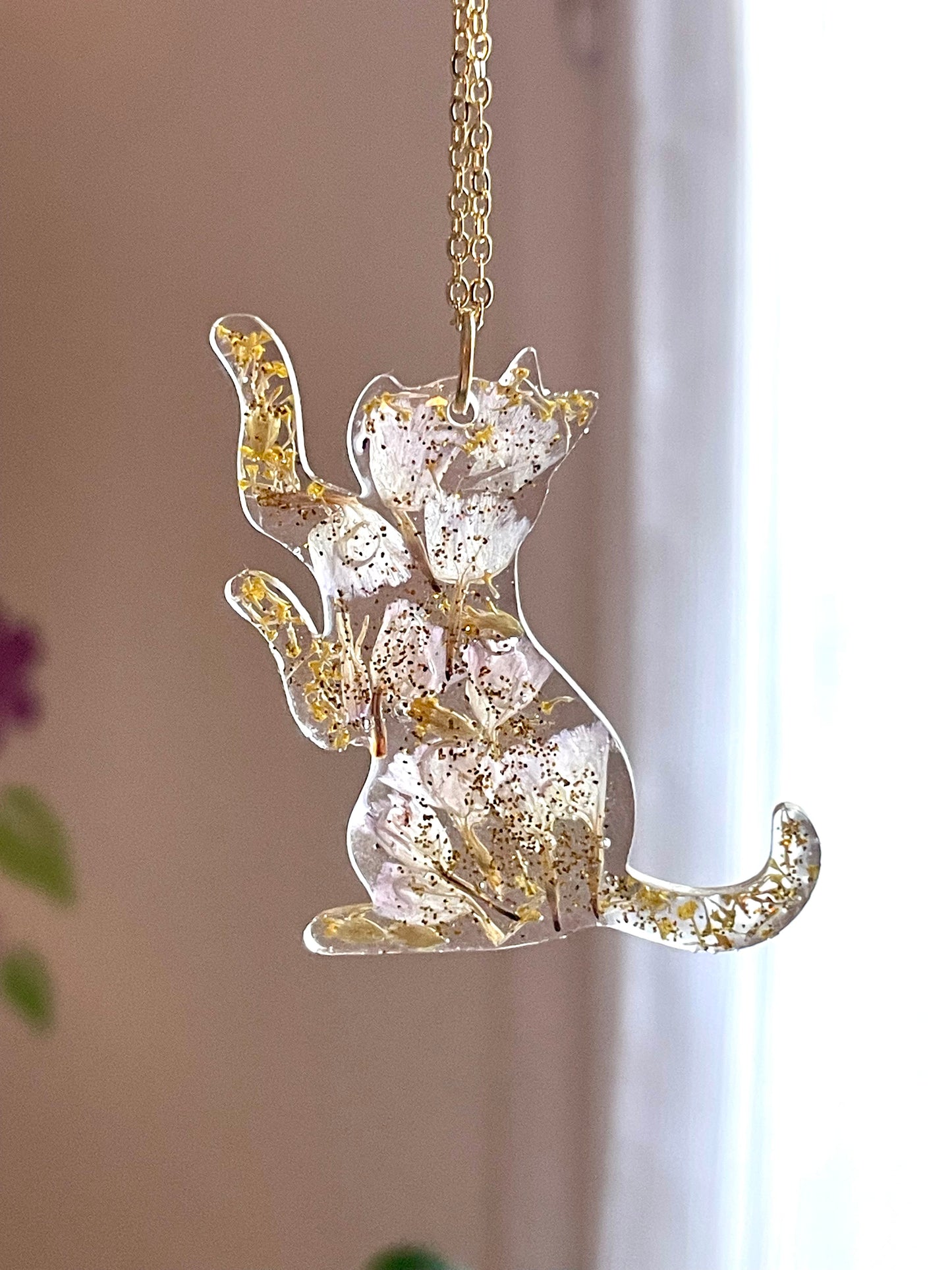 Collier Chat Dephinium