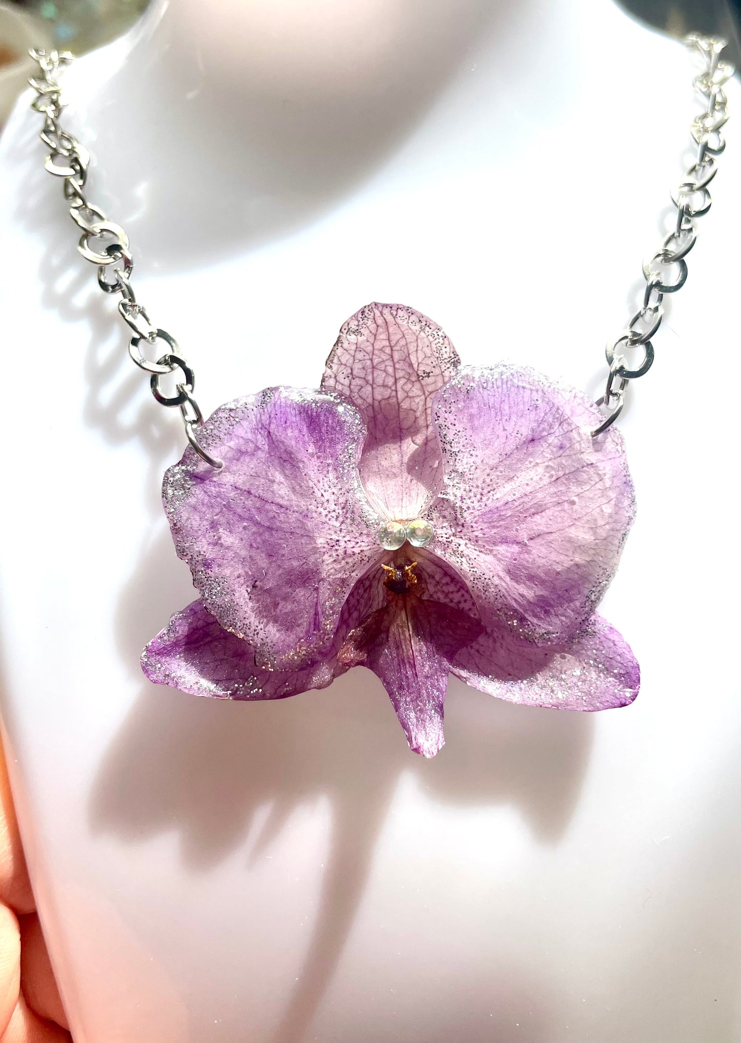 Collier Orchidée mauve Emma