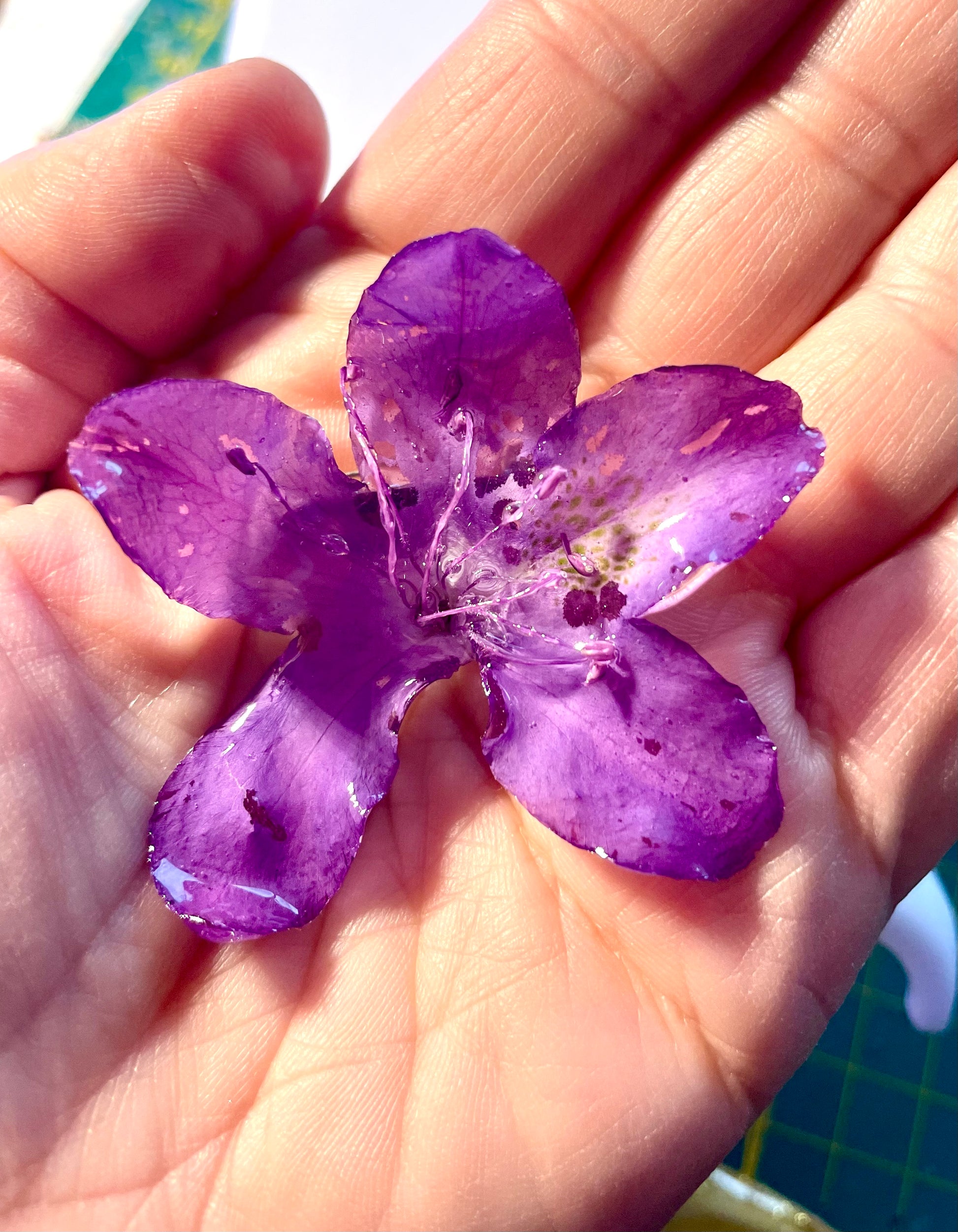 Broche fleur de Rhododendron - Aux fleurs de Chloé Broche fleur de Rhododendron Broche Broche