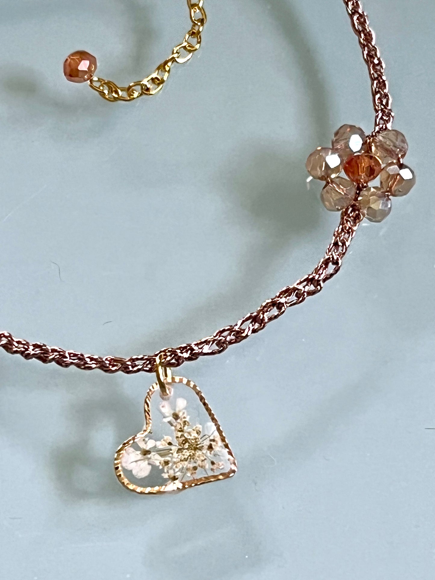 🌸 Bracelet de cheville  crocheté – Fleurs naturelles 🌸