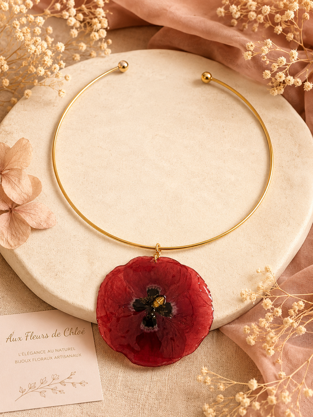 Collier torque doré – Fleur naturelle Coquelicot éternisée en résine