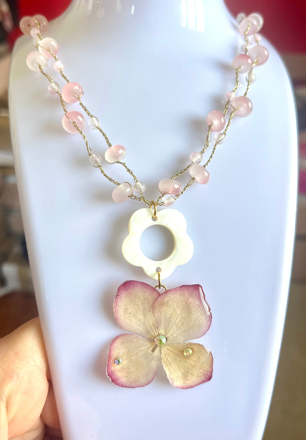 Flower Necklace – Signature Edition