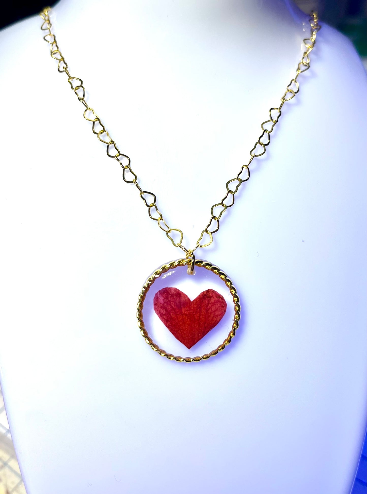 Collier cœur de Camélia