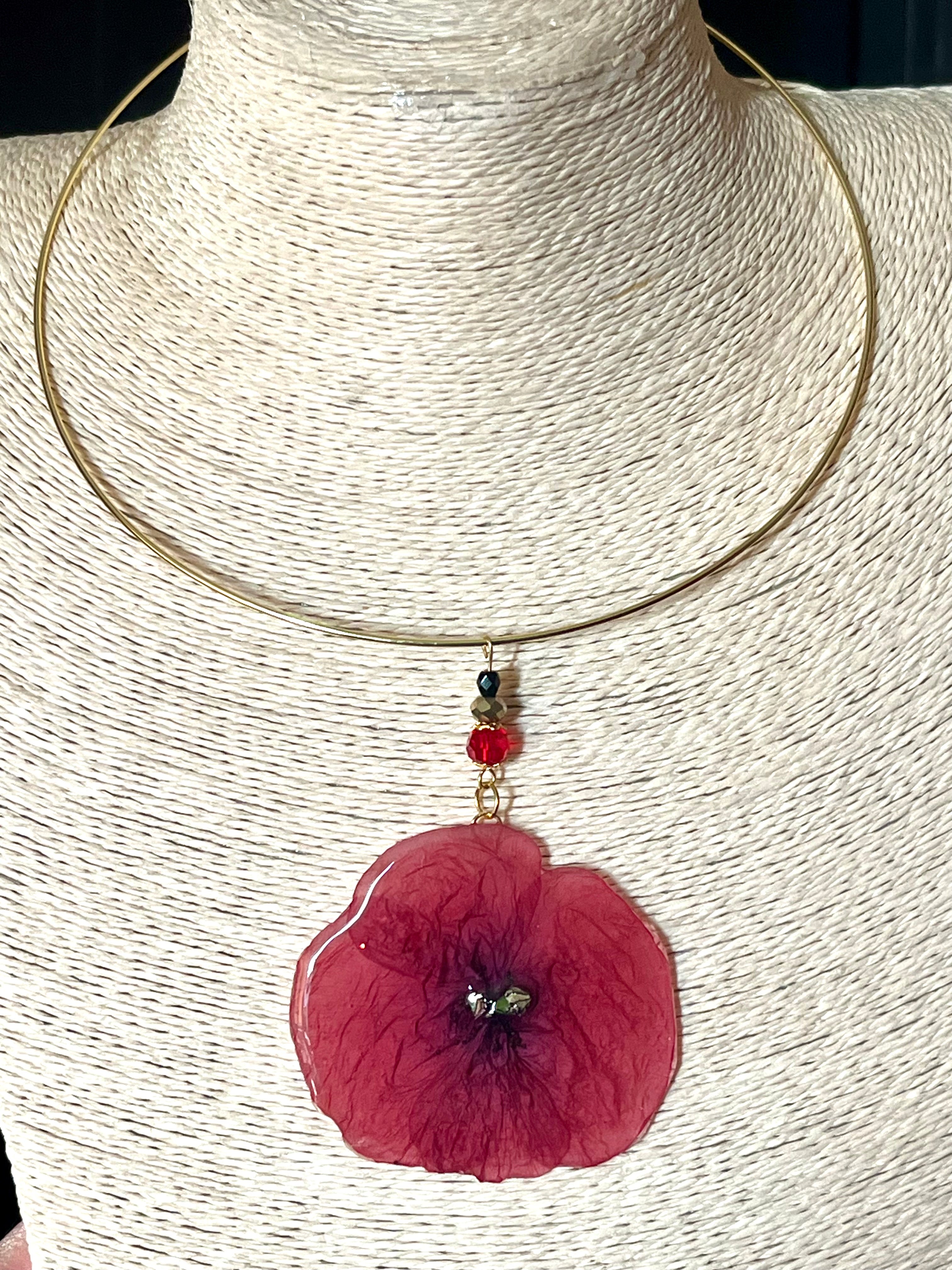 Collier Coquelicot – Fleur Naturelle Préservée