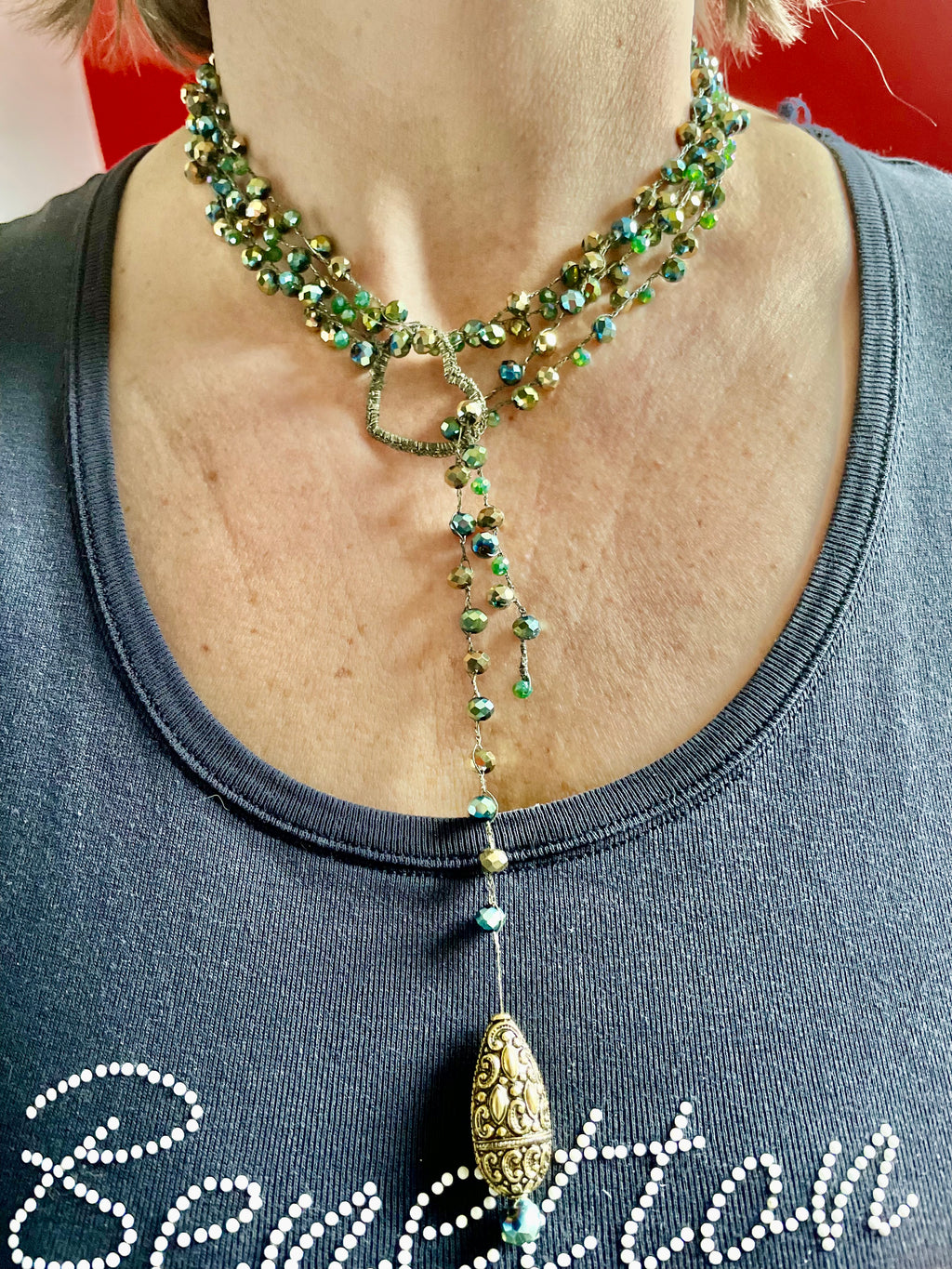 Collier sautoir double rangée de perles et cœur - Aux fleurs de Chloé Collier sautoir double rangée de perles et cœur Collier Collier