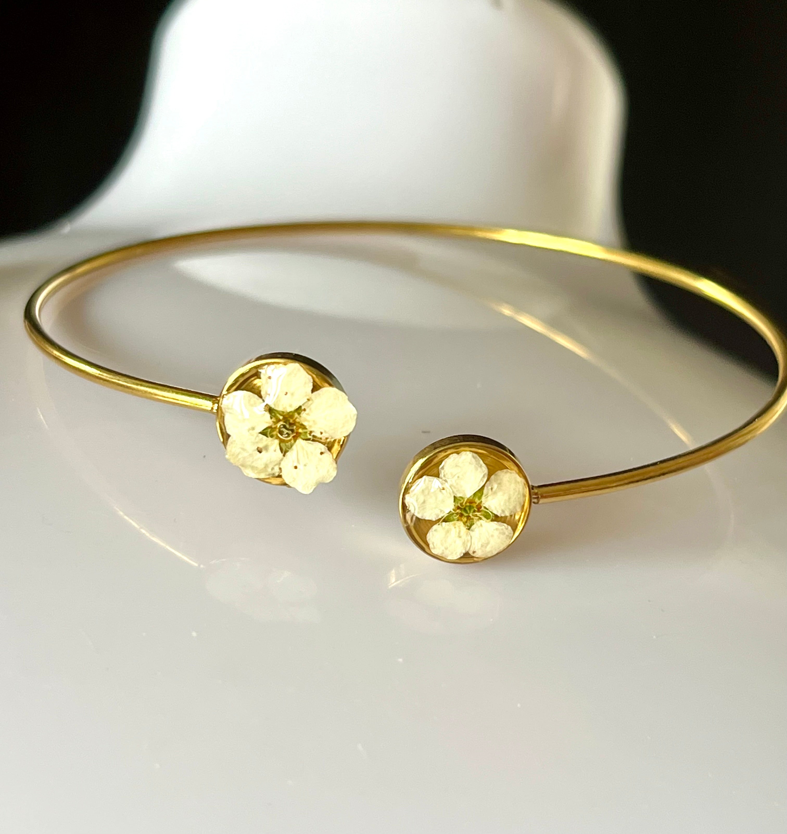 🌸 Bracelet Jonc Fleurs Lilas et Spirée