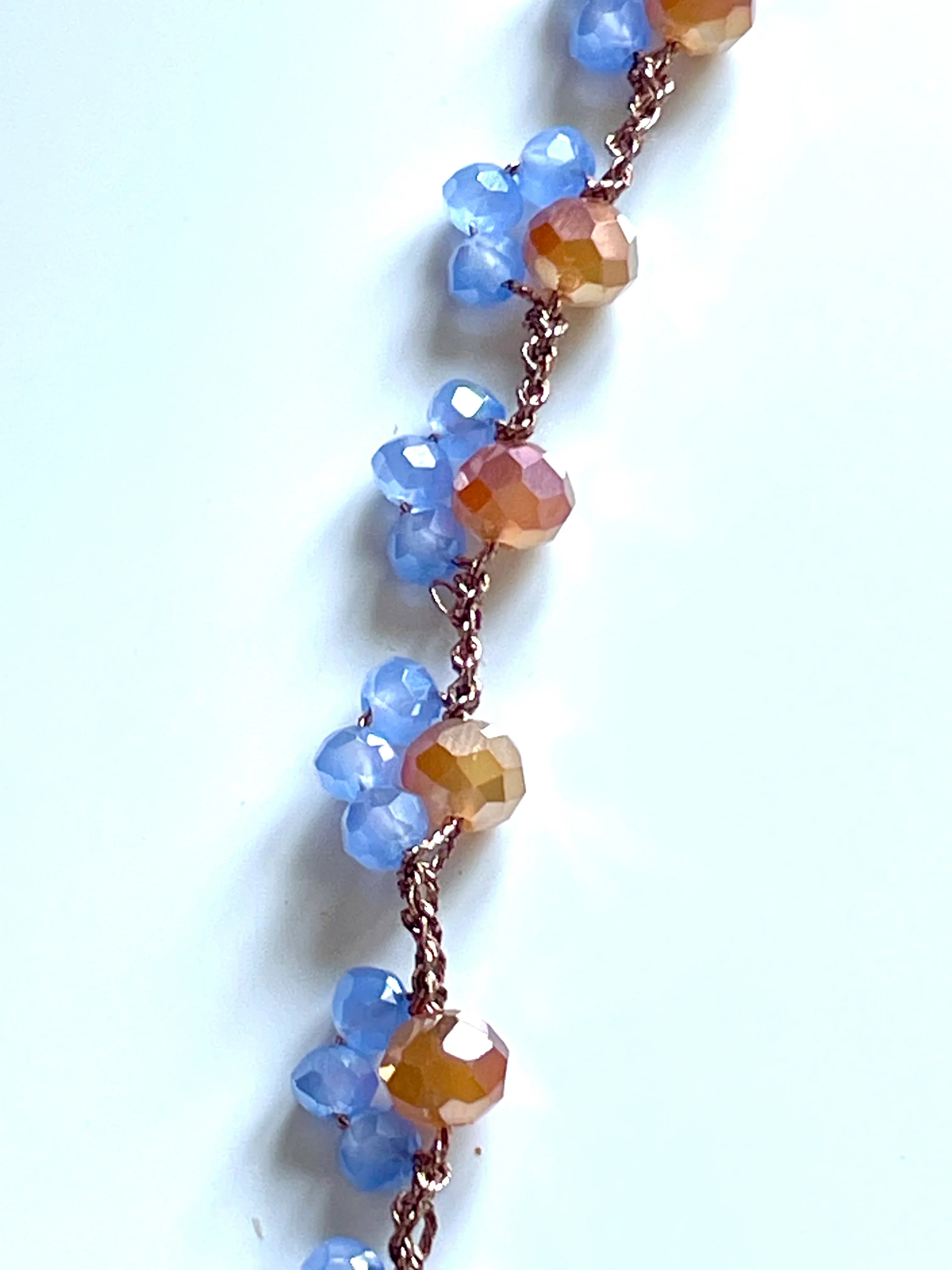 Collier de perles de verre tchèque demies fleurs - Aux fleurs de Chloé Collier de perles de verre tchèque demies fleurs Collier Collier