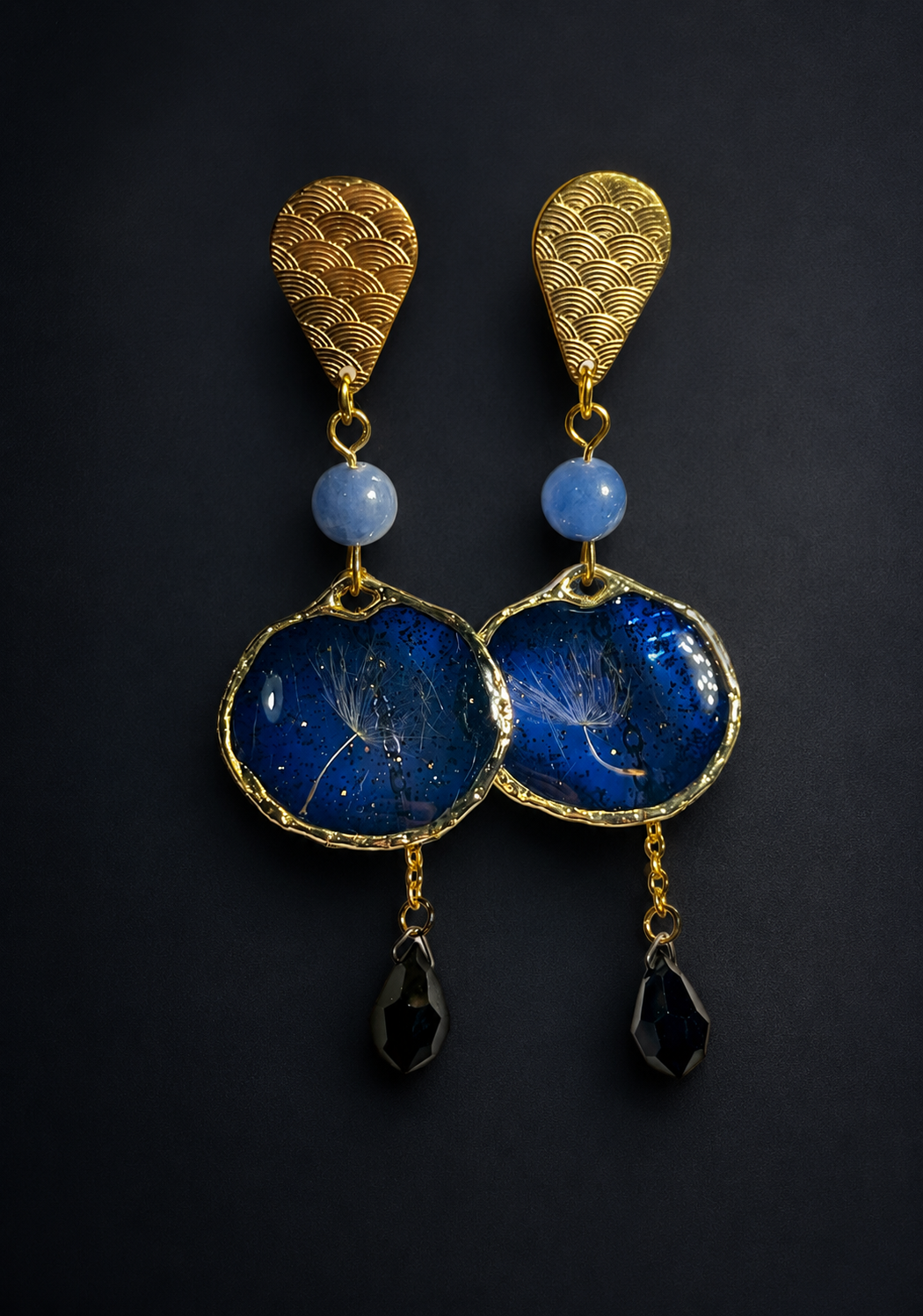 Boucles d’oreilles artisanales « Éclat de Pissenlit Bleu Nuit »