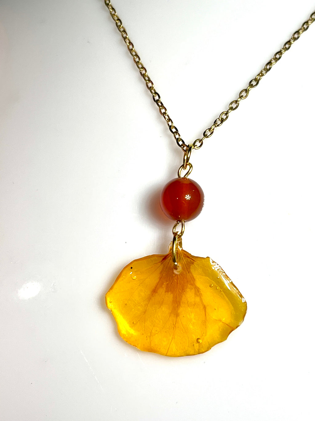 Collier pétale de Capucine